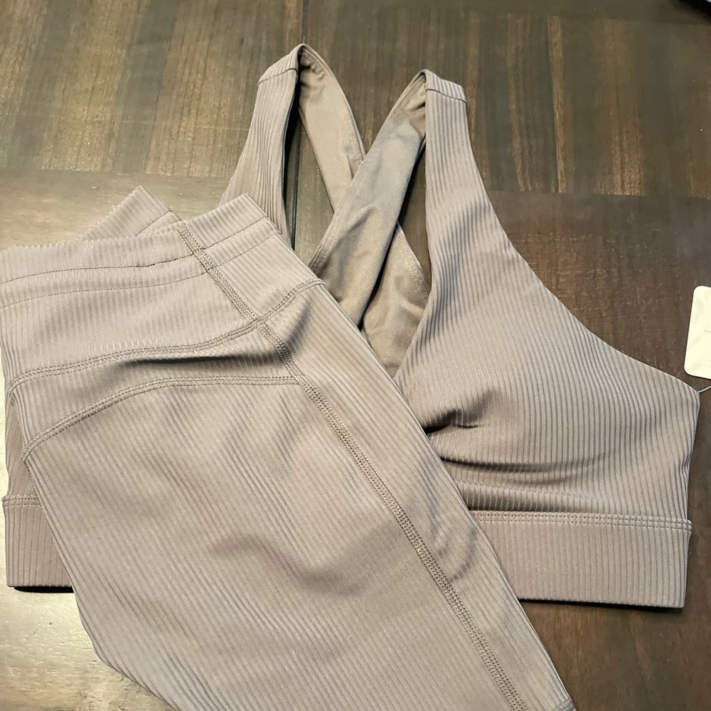 Fabletics Outfit NWT